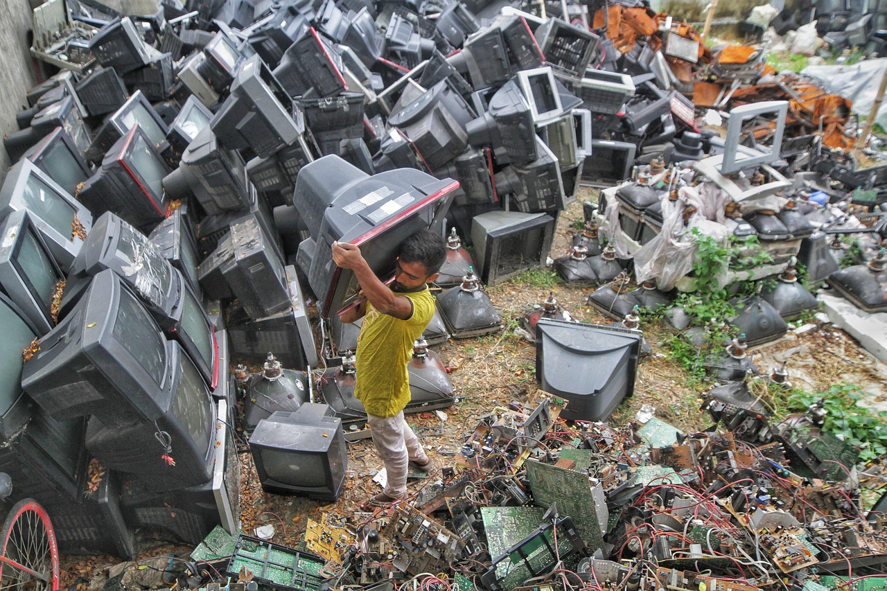Kreativitas Usaha Kecil Menengah di Desa Gelora
